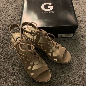 Women’s Guess wedges size 7.5